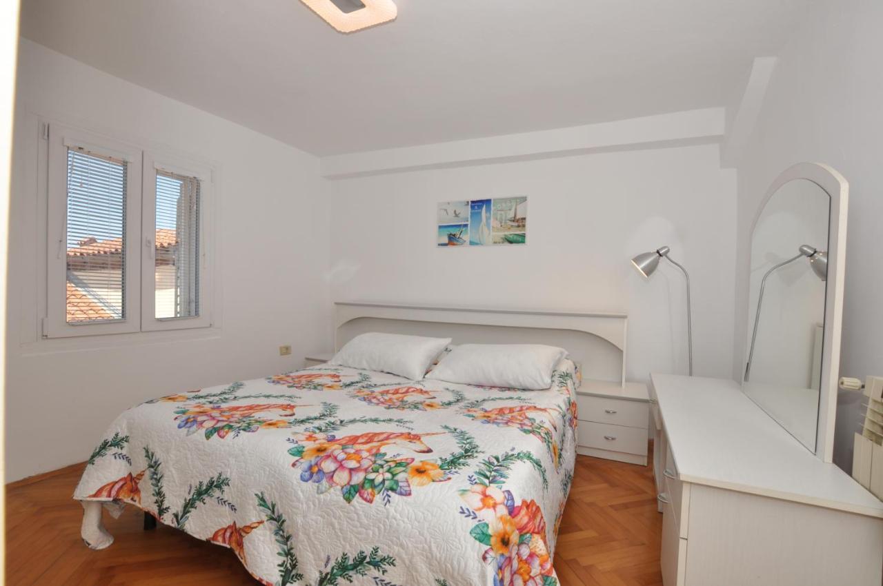 Apartment Katarina Koper - Old Historic Centre With Free Parking ภายนอก รูปภาพ